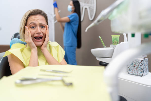 Best Emergency Dental Care for Broken or Chipped Teeth in University At Buffalo, NY
